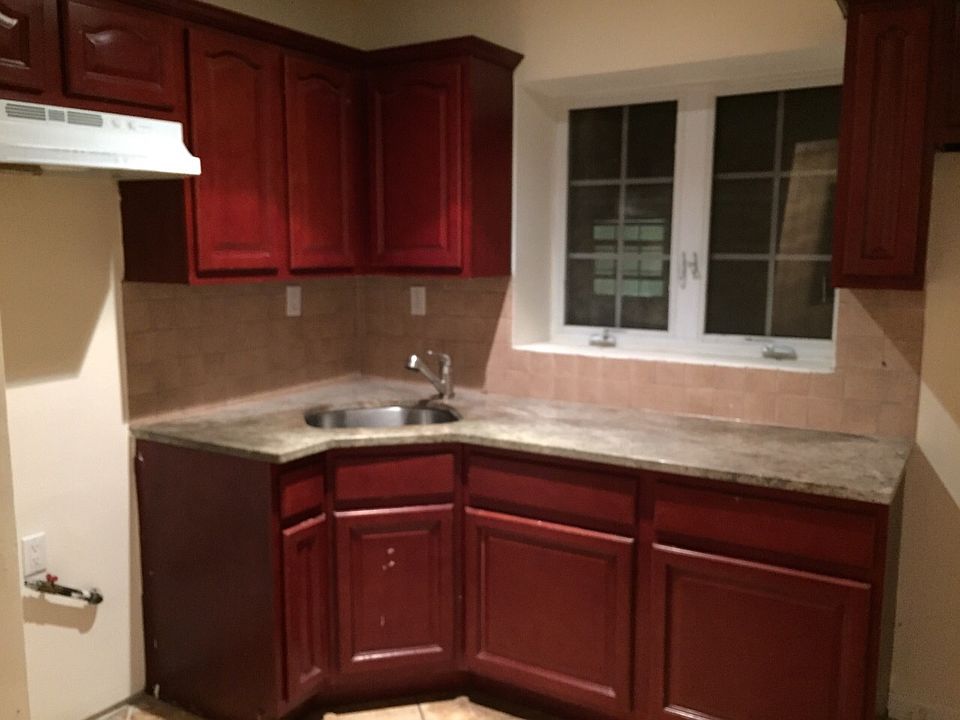 1st image of 4615 Beach Channel Dr #1