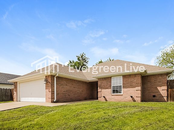 2nd image of 1301 E Ken Leach Ct