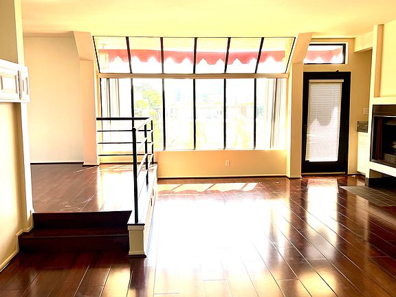 2nd image of 1360 S Beverly Glen Blvd #501