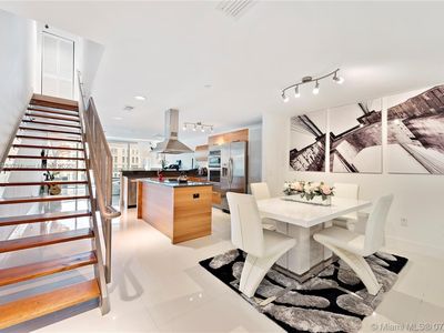 2950 NE 188th St APT 418, Aventura, FL, 33180