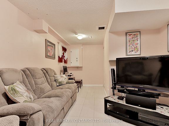 4th image of 1764 Rathburn Rd E #16