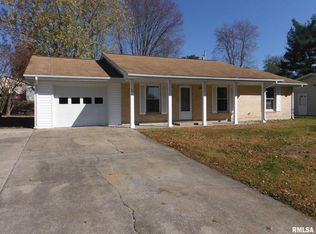 111 Evergreen Dr, Anna, IL 62906