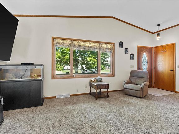 4th image of 2117 SHERRI LANE
