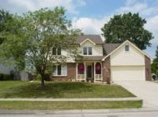 8718 Dunmore Ln, Fort Wayne, IN 46804