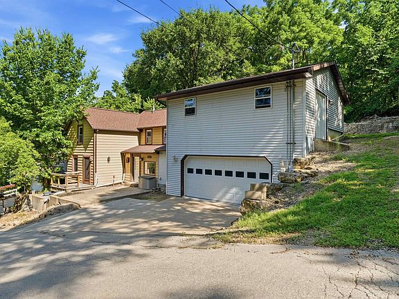 2nd image of 2035 Jansen St