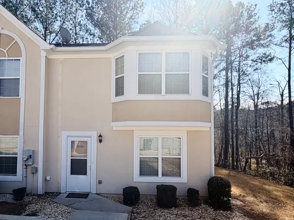 2995 Fields Dr, Lithonia, GA 30038