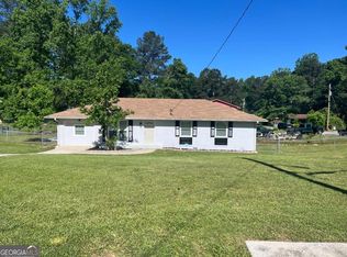 2875 Carriage Ln, College Park, GA 30349