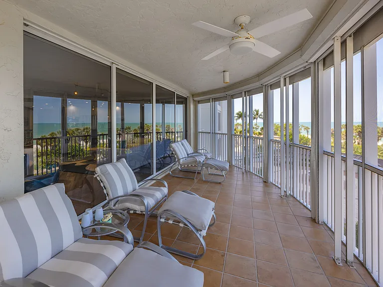 8111 Bay Colony Dr #204 — Photo 36