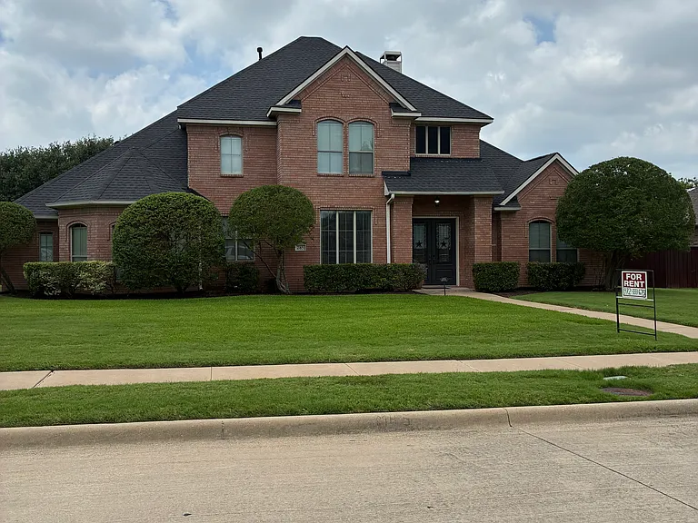 285 Brookwood Forest Dr — Photo 1