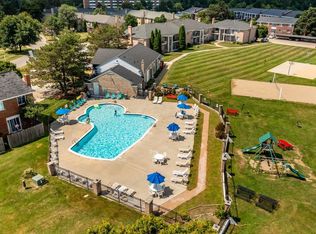 37099 Nottingham Dr APT 6, Sterling Heights, MI
