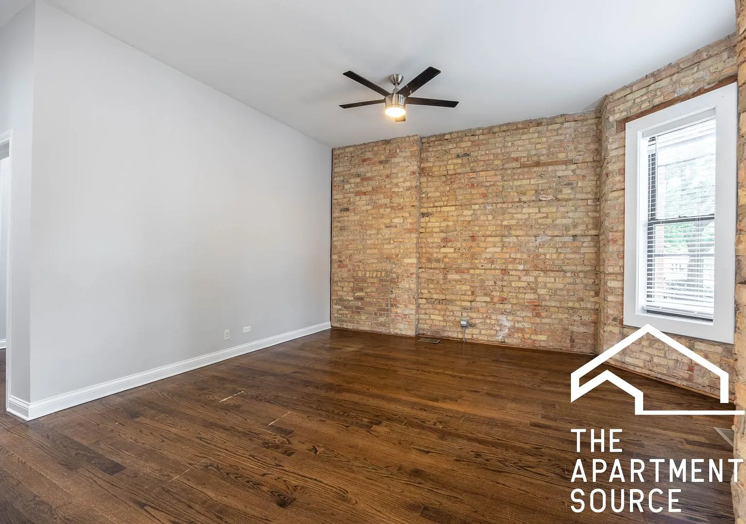 2 bed, 1200 sqft, $3,250 — Photo 3