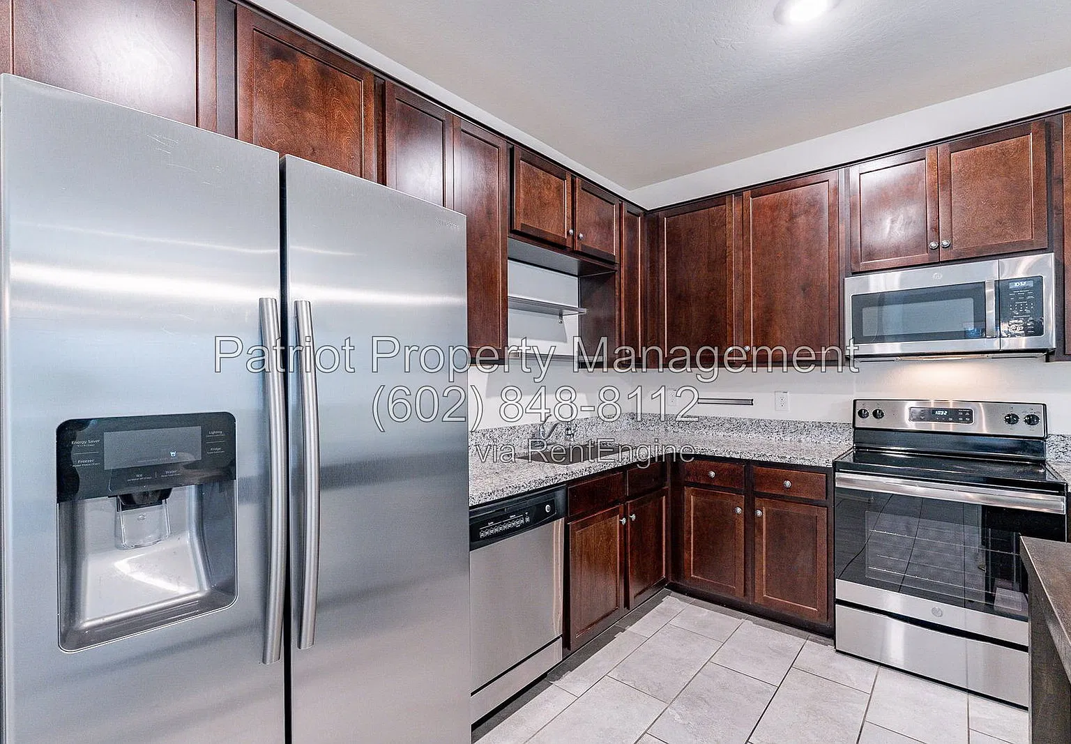 3 bed, 2.0 bath, 1364 sqft, $1,900 — Photo 4