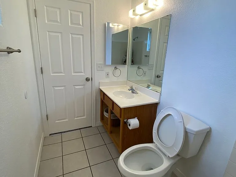 6582 W Hershey Way — Photo 17