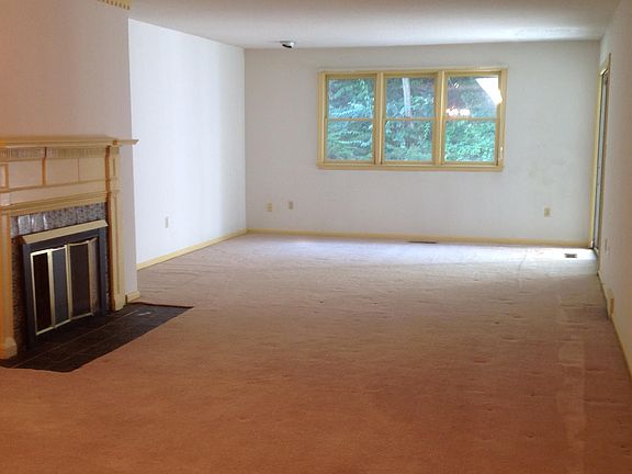 Living Room with Fireplace