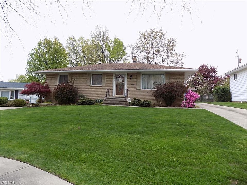 1st image of 2919 King Richard Dr