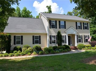 7798 Springdale Meadow Dr, Stokesdale, NC 27357