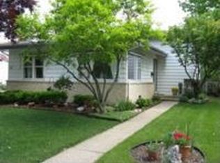 809 S Berkley Ave, Elmhurst, IL