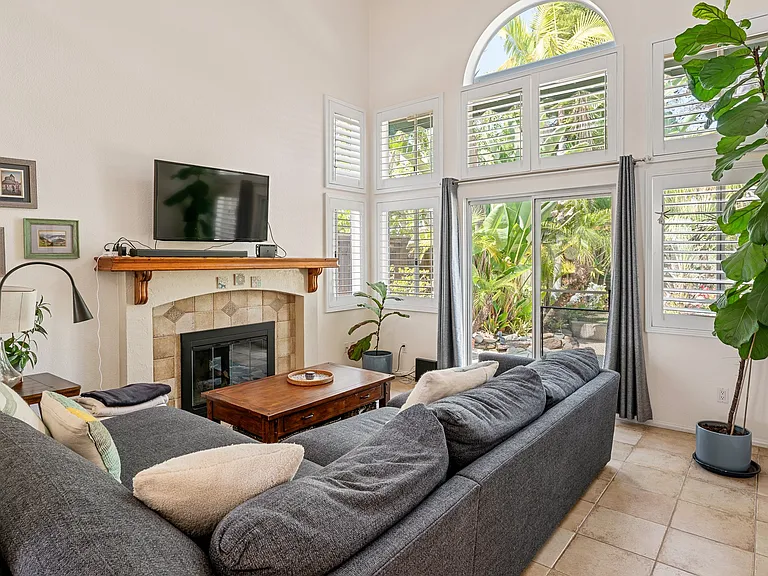5017 Viewridge Way — Photo 9