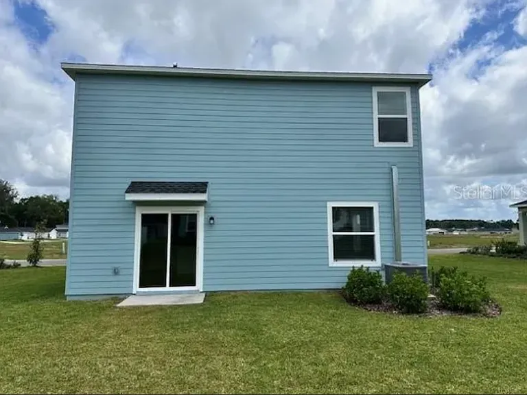 3124 NE 36th Ave — Photo 3