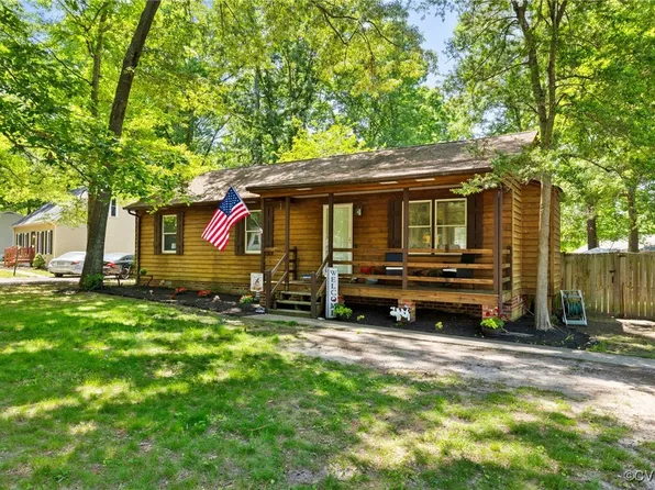 19504 Walker Ave, South Chesterfield, VA 23834