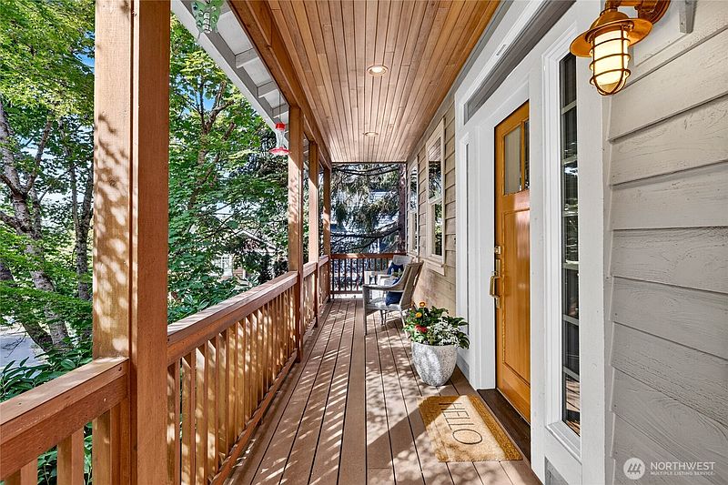 2nd image of 4500 SW Hemlock Way