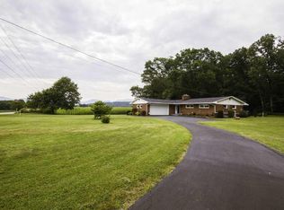 1987 Weyers Cave Rd, Grottoes, VA 24441