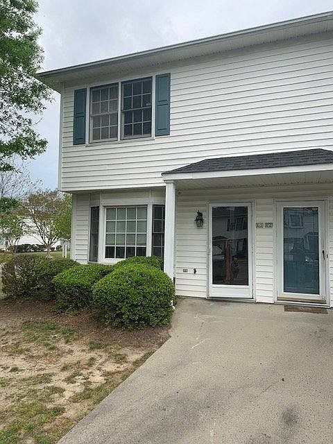 1st image of 3811 X1 Sterling Pointe Dr