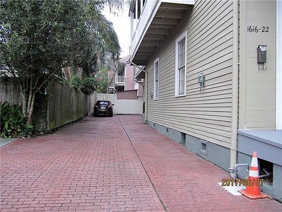 2nd image of 1622 Philip St
