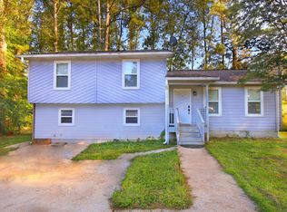 3891 Misty Bleau Dr, Powder Springs, GA 30127