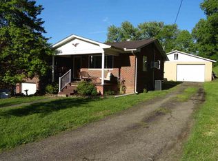 18 Bethel Rd, Huntington, WV 25705