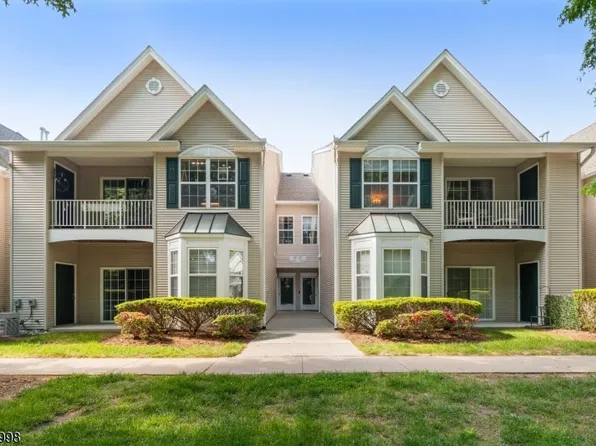 277 Winthrop Dr, Butler Boro, NJ 07405