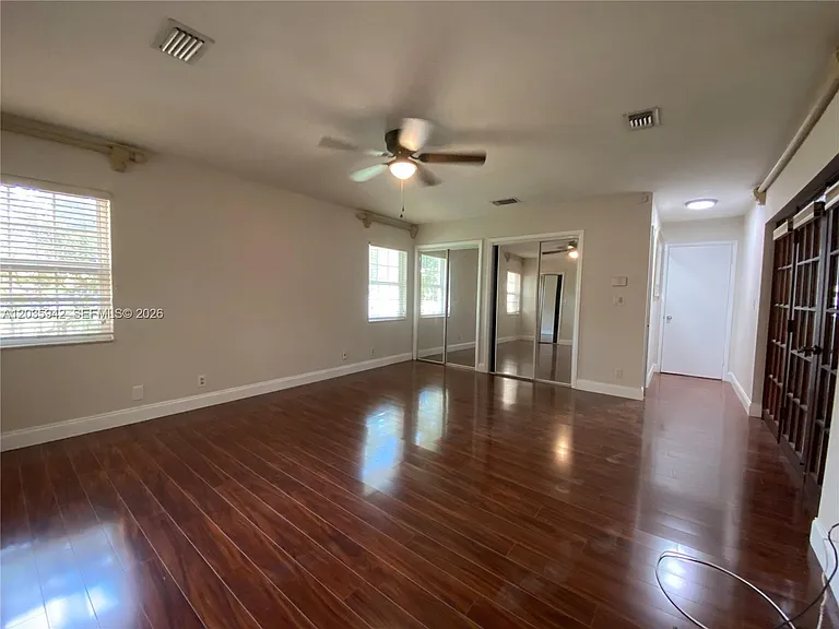 490 Bonaventure Blvd — Photo 6