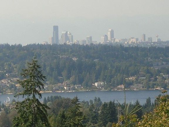 2nd image of 4546 133rd Ave SE