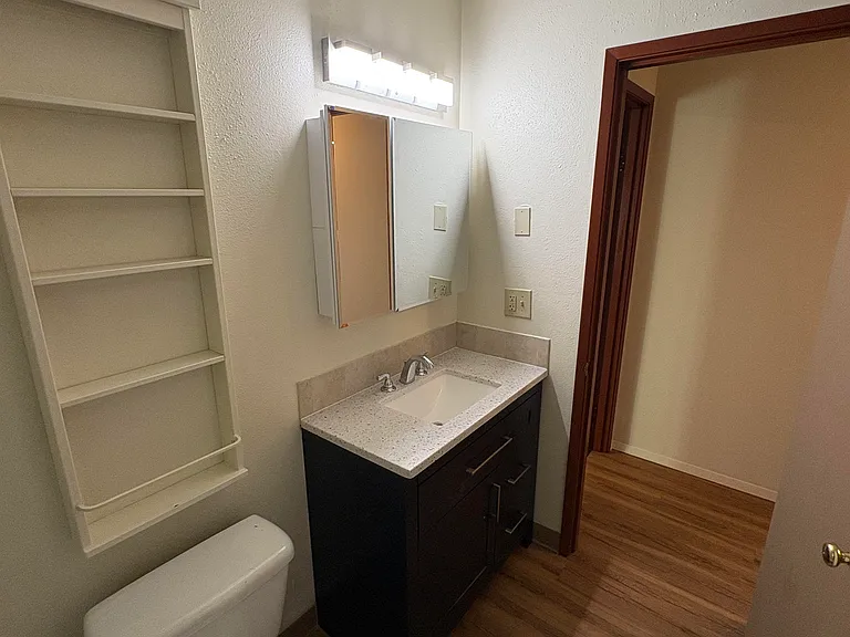 5910 SE 41st Ave #12.0 — Photo 8