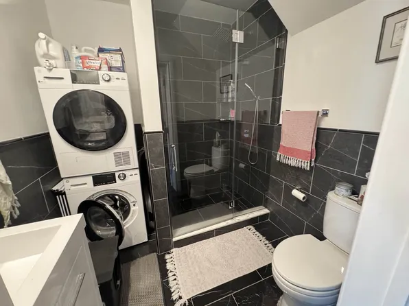 164 India Street image 11 of 31