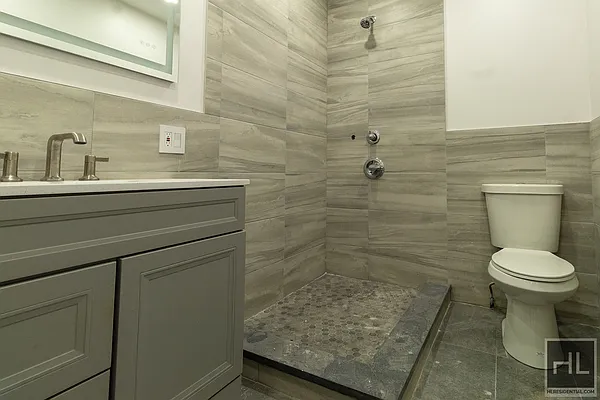 Rented by Highline Residential | media 22