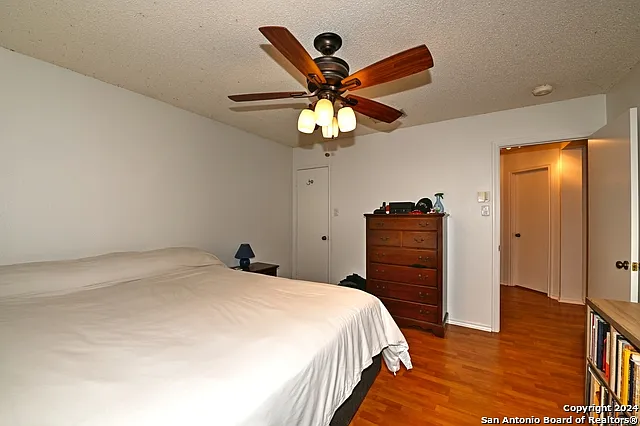 16426 Alwick Ln — Photo 15