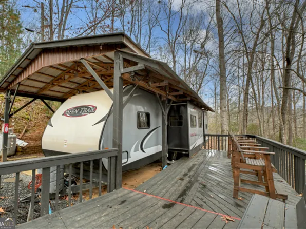 44 11th St, Ellijay, GA 30540