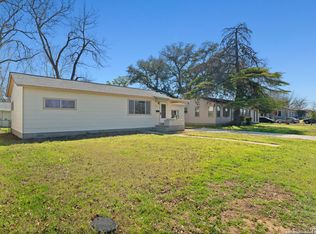 302 Aviation Ave, Schertz, TX 78154