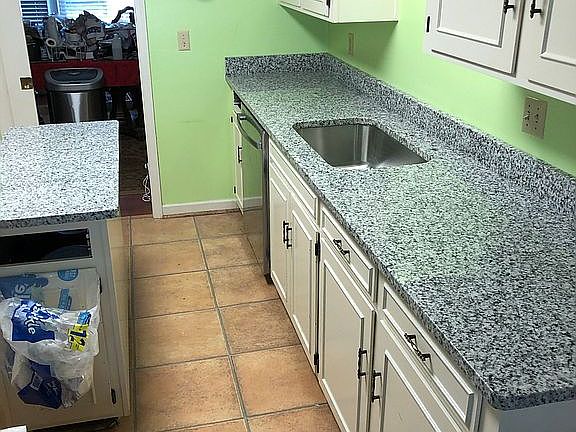Kitchen granite