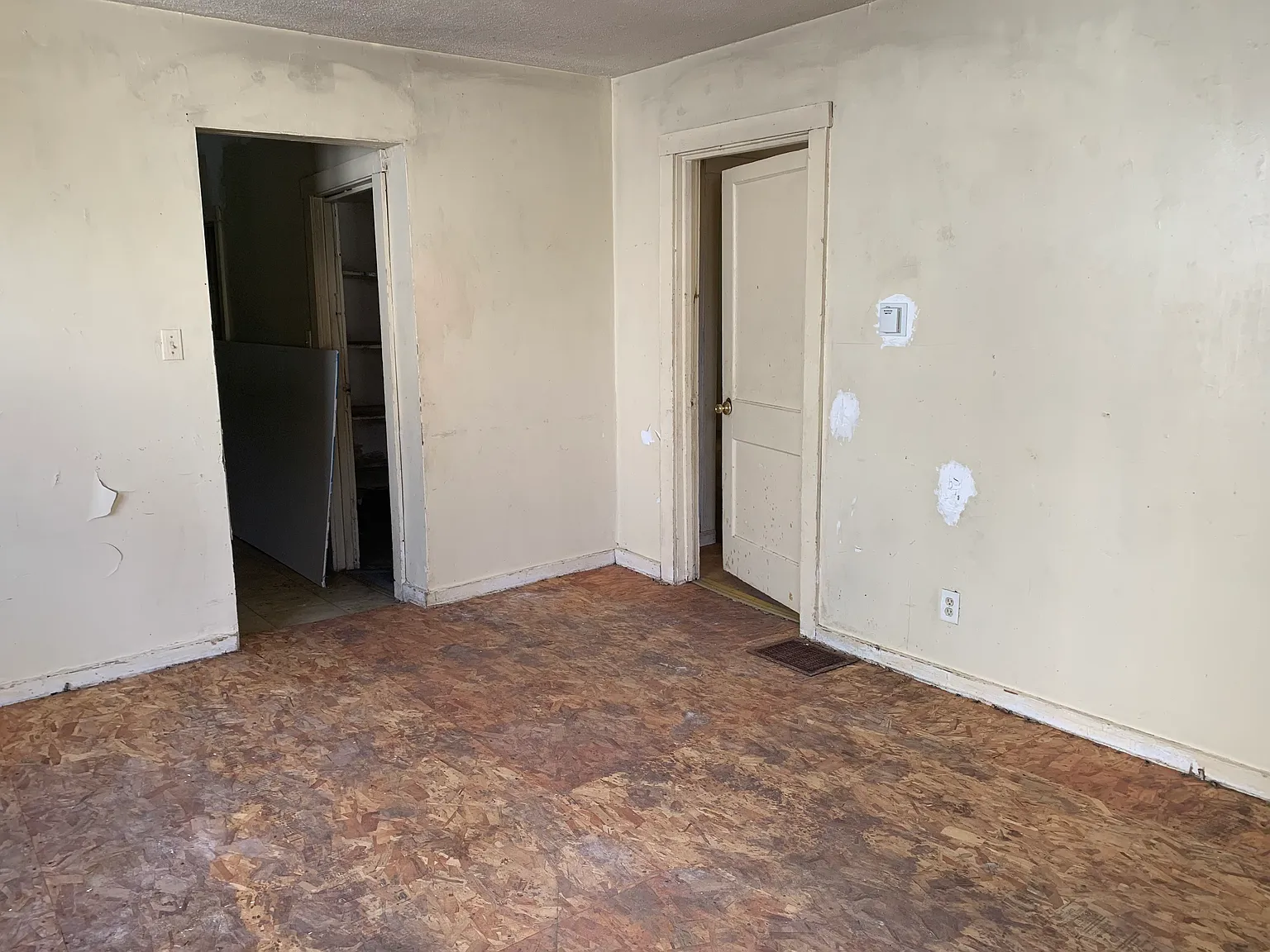 3 bed, $845 — Photo 4