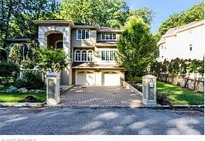 1st image of 71 Annfield Ct