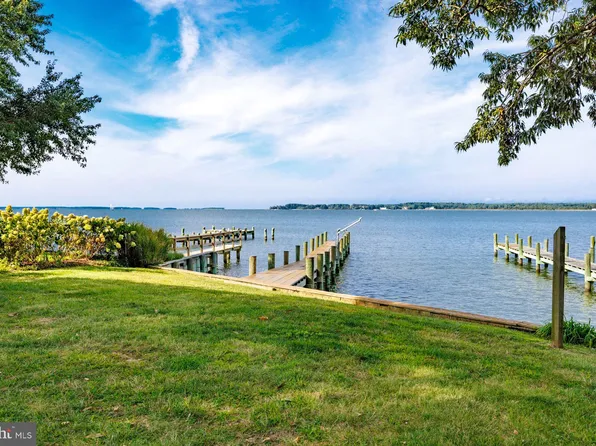 100 Sullivans Aly, Oxford, MD 21654