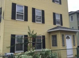 92 Perry Ave #3, Worcester, MA 01610