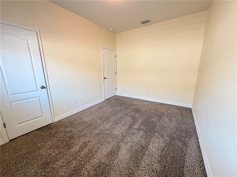 1816 Chesapeake Bay Dr — Photo 28