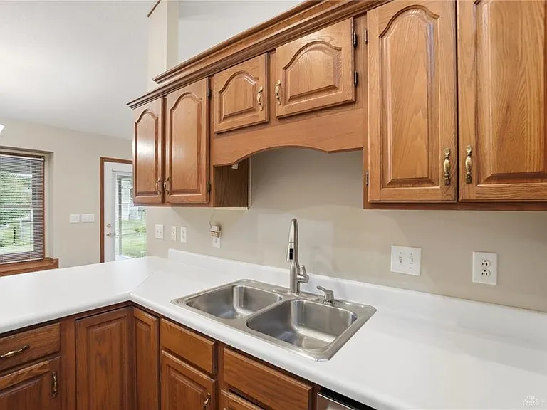 75 Myers Farm Ct — Photo 10