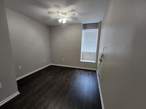 4th image of 4405 Turnworth Arch #1