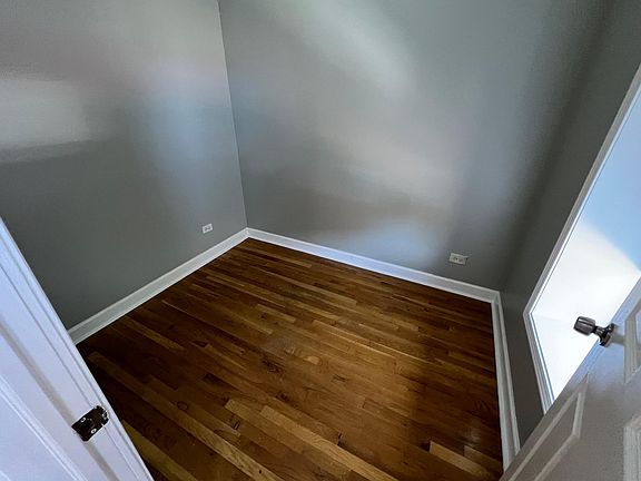 4th image of 1787 W Chicago Ave #2
