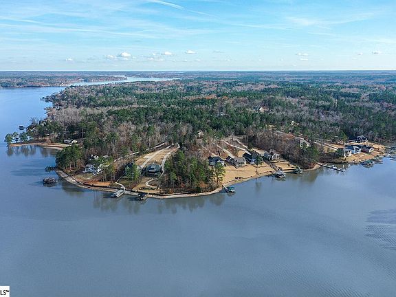 4th image of 109 Abercrombie Point