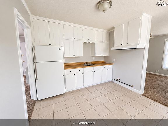 5th image of 2102 Taylor St